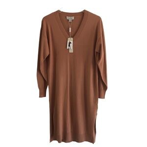 Charlie Paige V-Neck Long Sleeve Sweater Dress Tan Size Small NWT